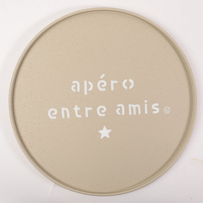 Plateau liège rond apéro entre amis