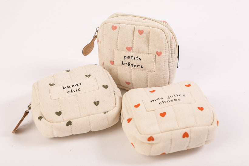 Trousse carrée cœurs