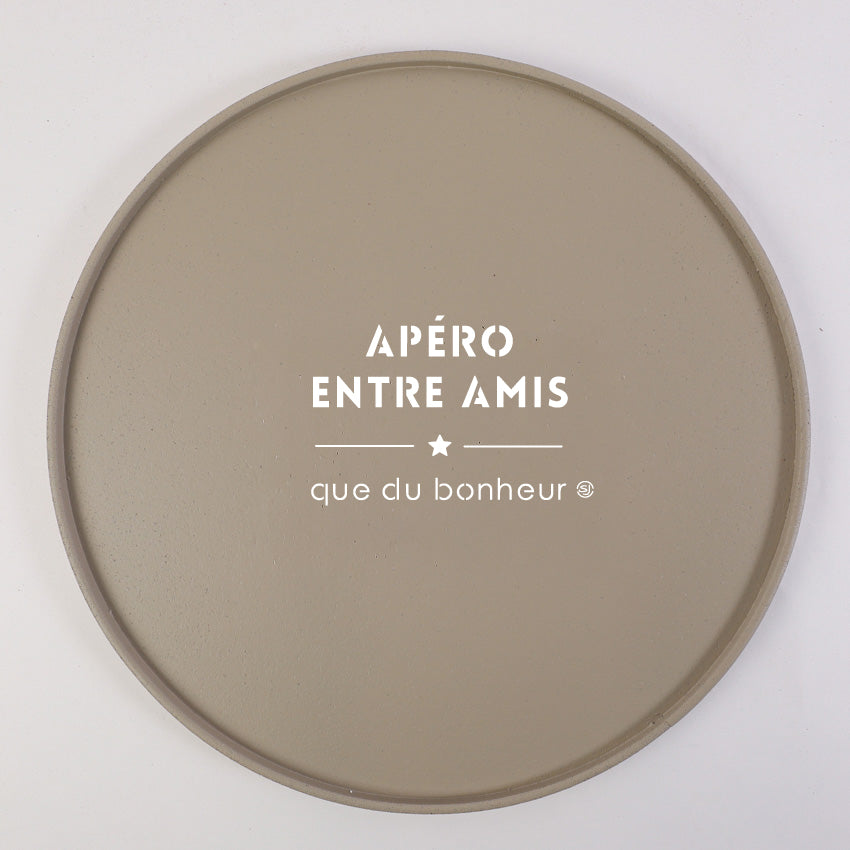 Plateau liège rond apéro entre amis