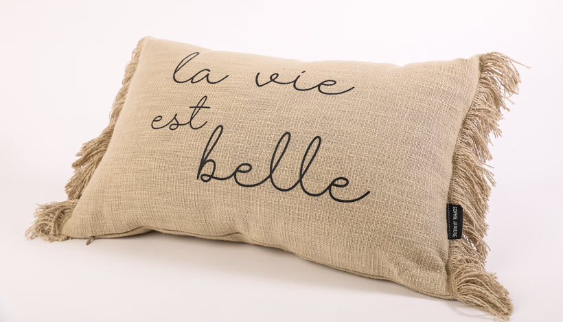 Coussin rectangle frangés la vie est belle